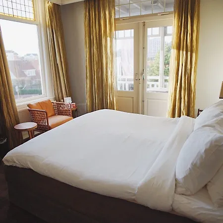 De Duinen - Adults Only