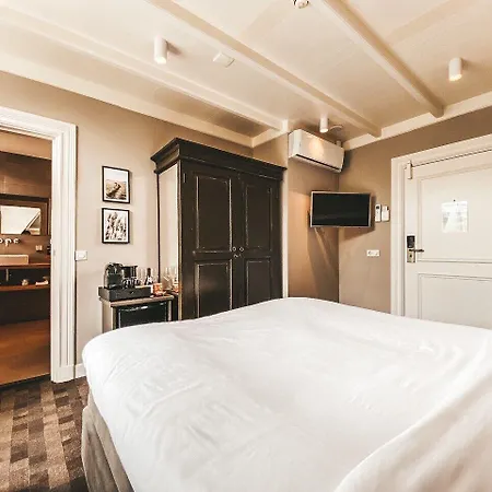 De Duinen - Adults Only 4*