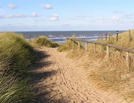 De Duinen - Adults Only 4*