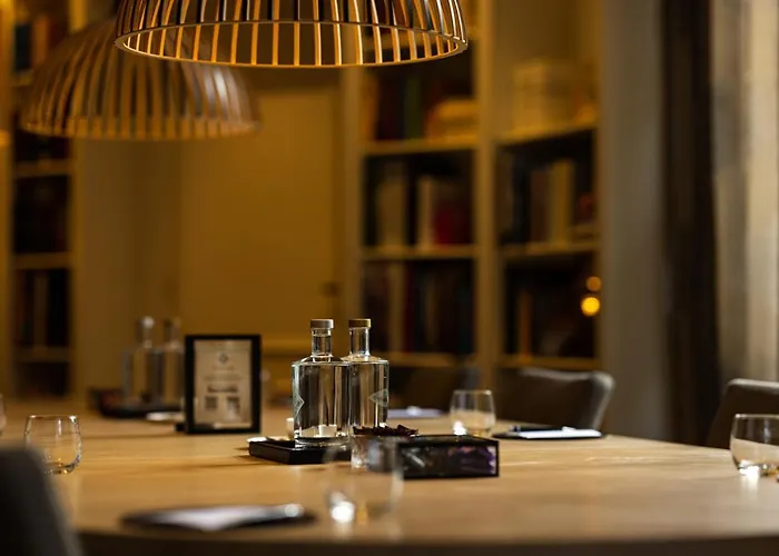 De Duinen - Adults Only