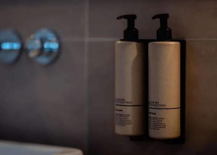 De Duinen - Adults Only